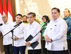 Menaker Buka Suara: THR 2026 Tak Boleh Dicicil, Titik!