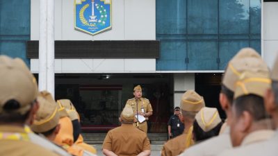 Pimpin Apel Gabungan, Wawali Jaktim Ingatkan Kesiapsiagaan Bencana dan Kinerja ASN