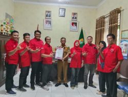 PAC PDI PERJUANGAN SEI BAMBAN SILATURAHMI KE KANTOR CAMAT, DORONG SINERGI UNTUK KEMAJUAN KECAMATAN